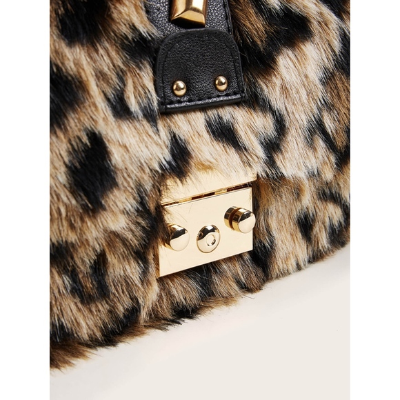 Leopard Print Fur Studs Metal Lock Crossbody Bag - Picture 4 of 6